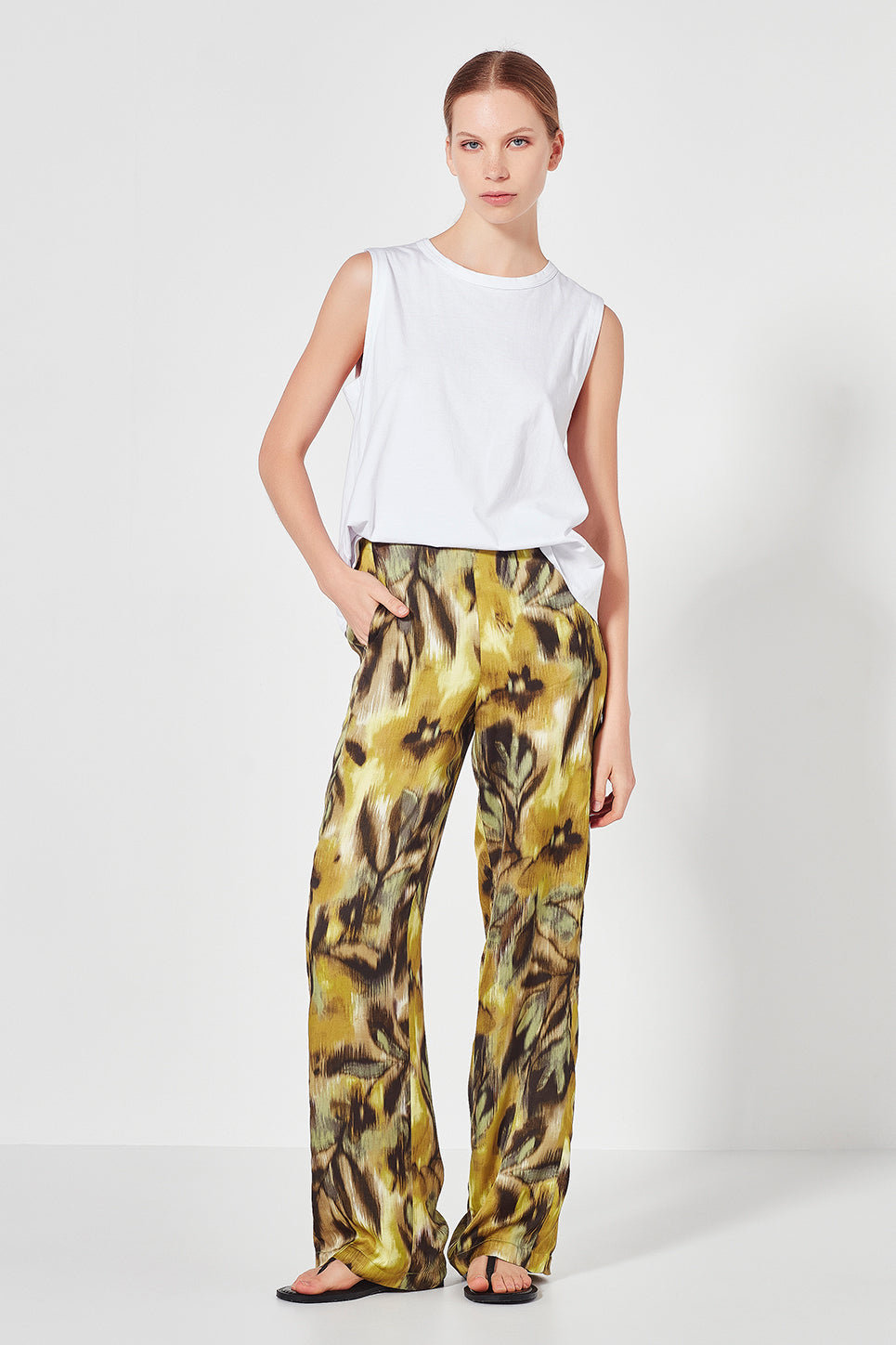 The East Pant in Lime Print