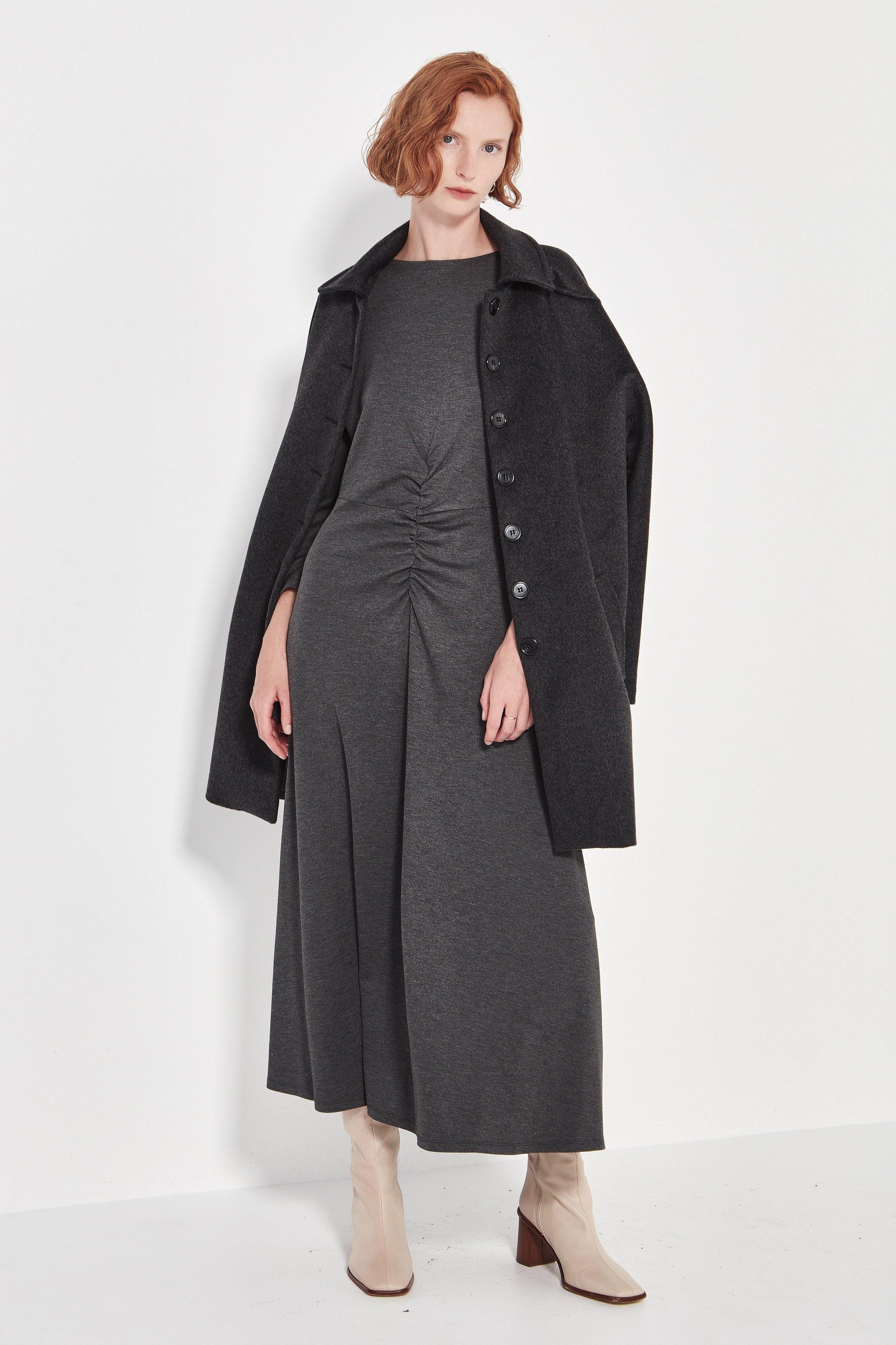 The Pallenburg Coat in Charcoal