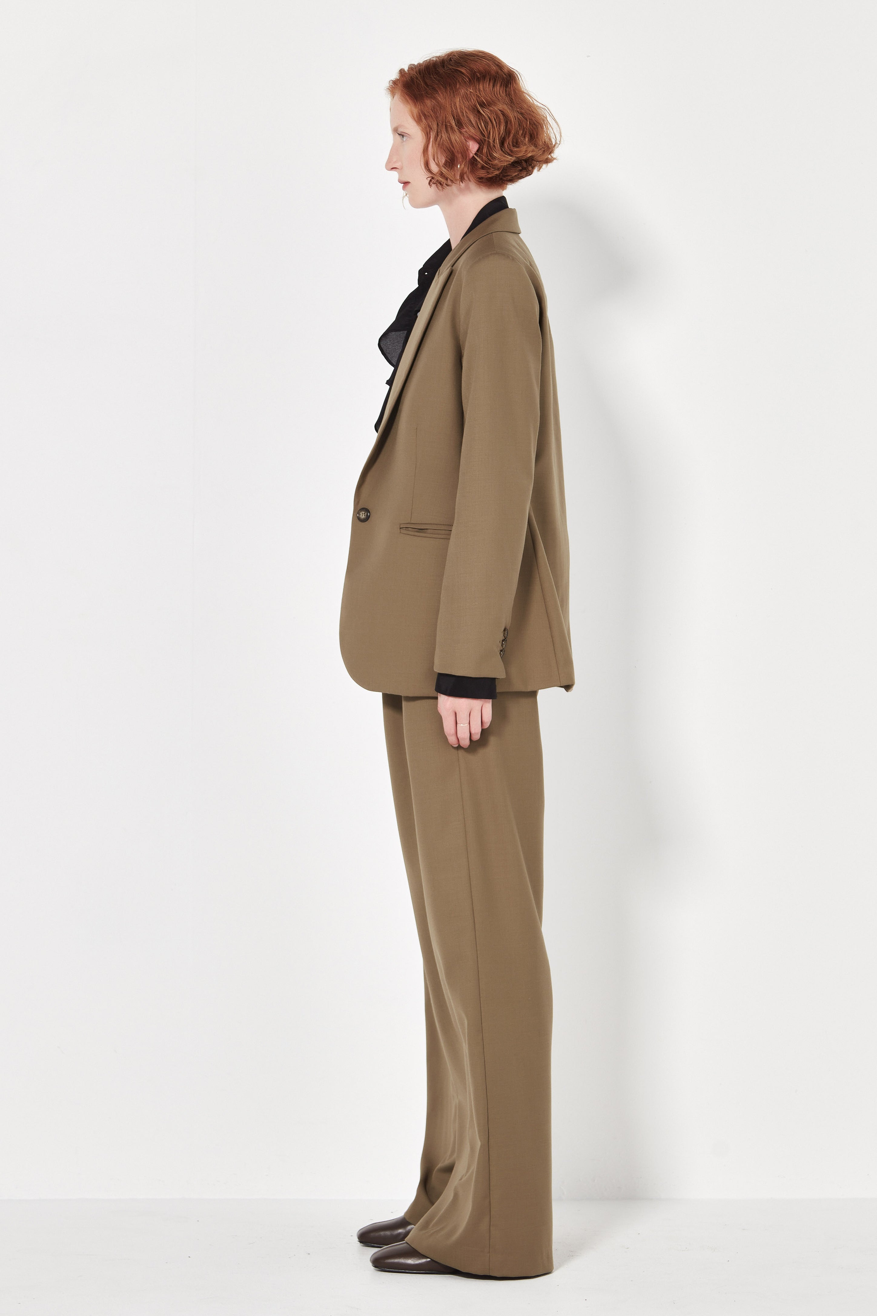 The Oslo Jacket in Khaki