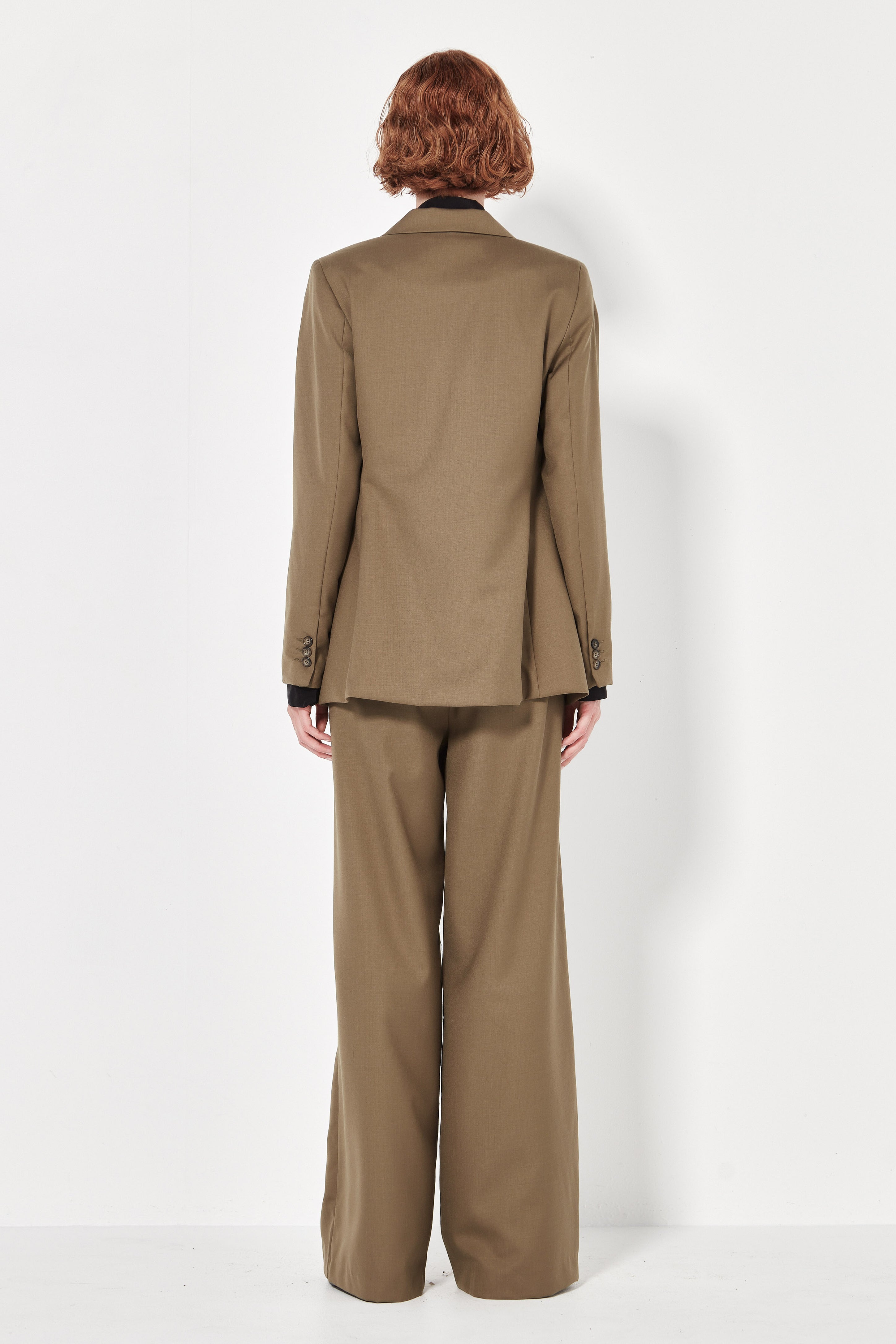 The Oslo Jacket in Khaki