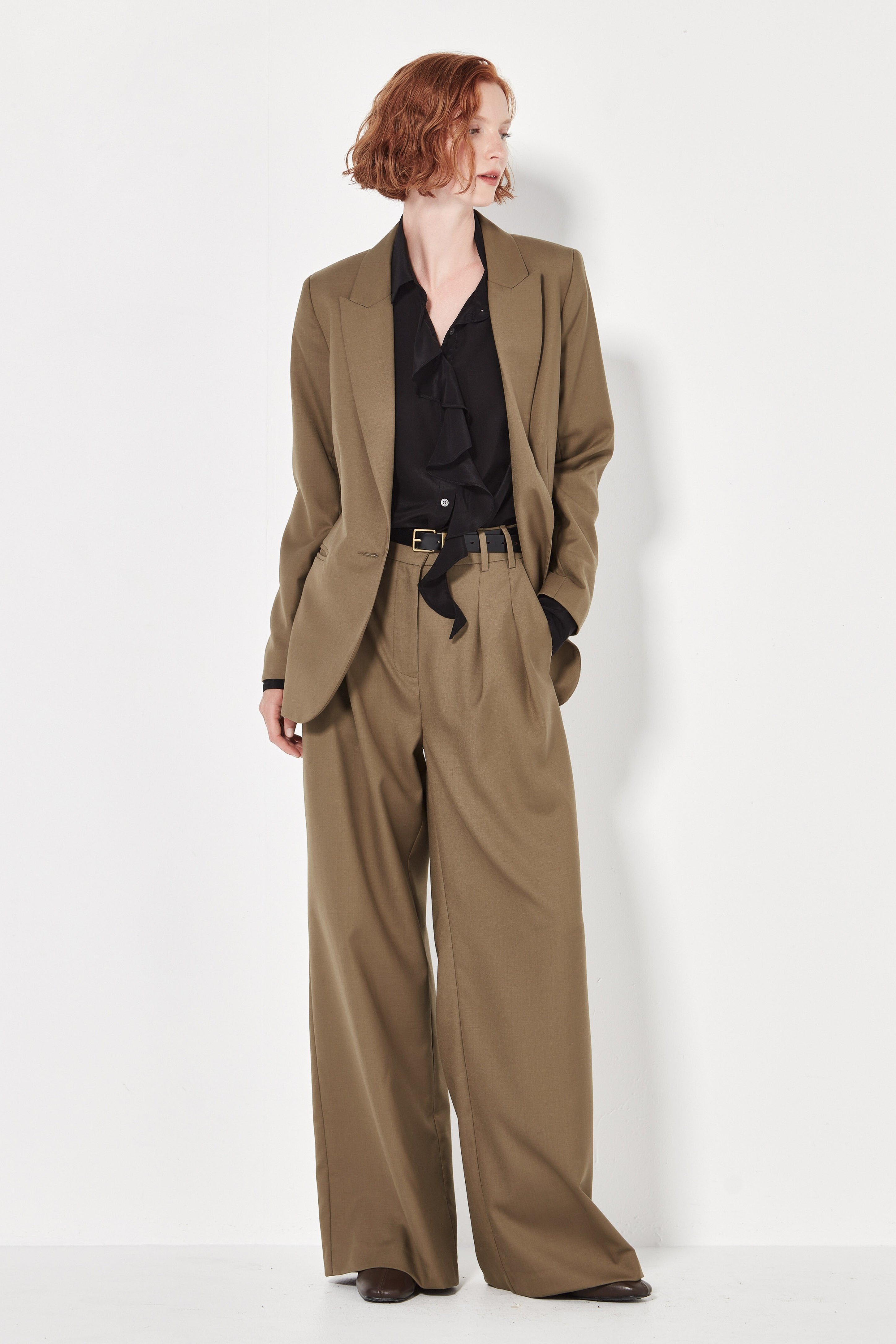 The Oslo Trouser in Khaki