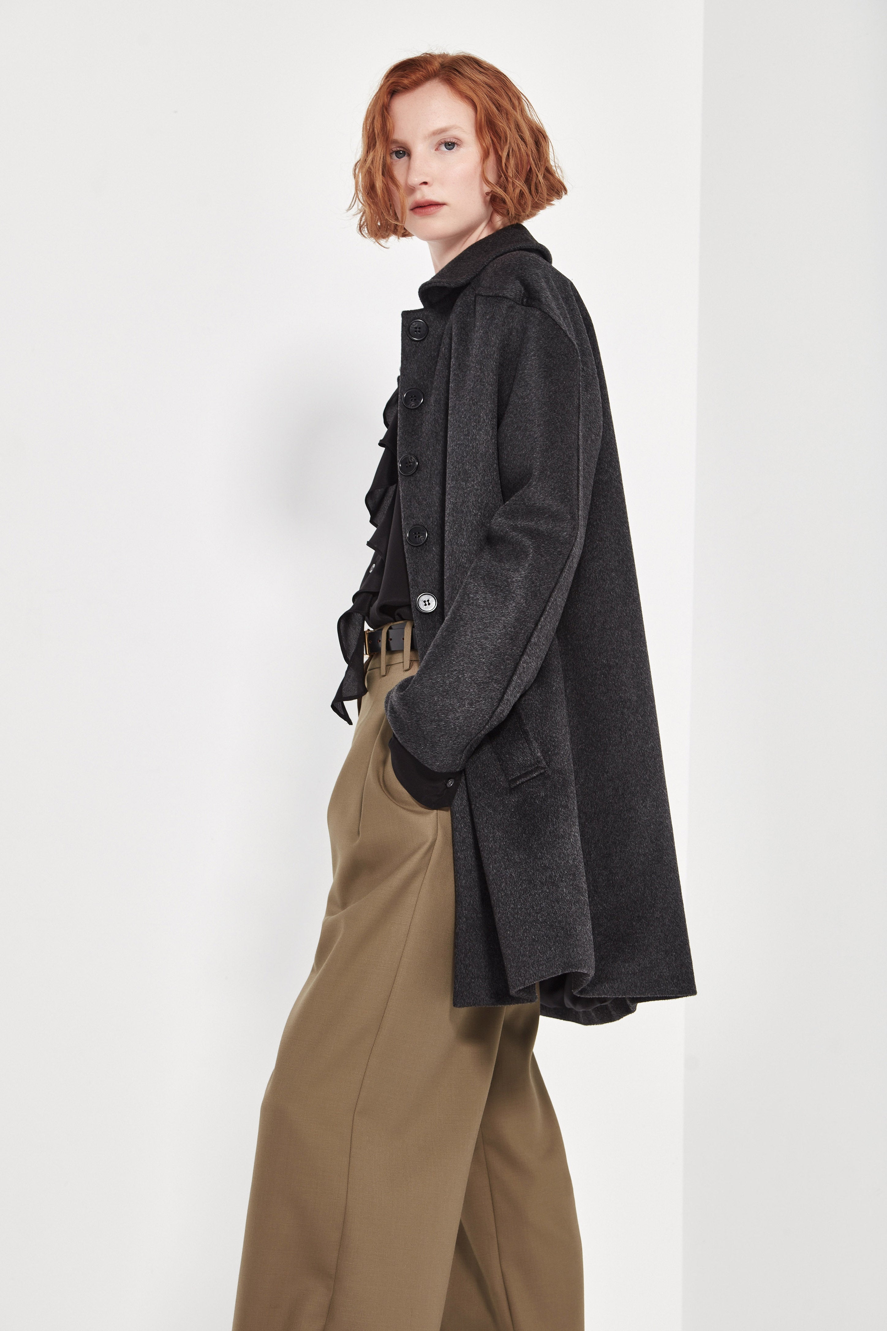 The Pallenburg Coat in Charcoal