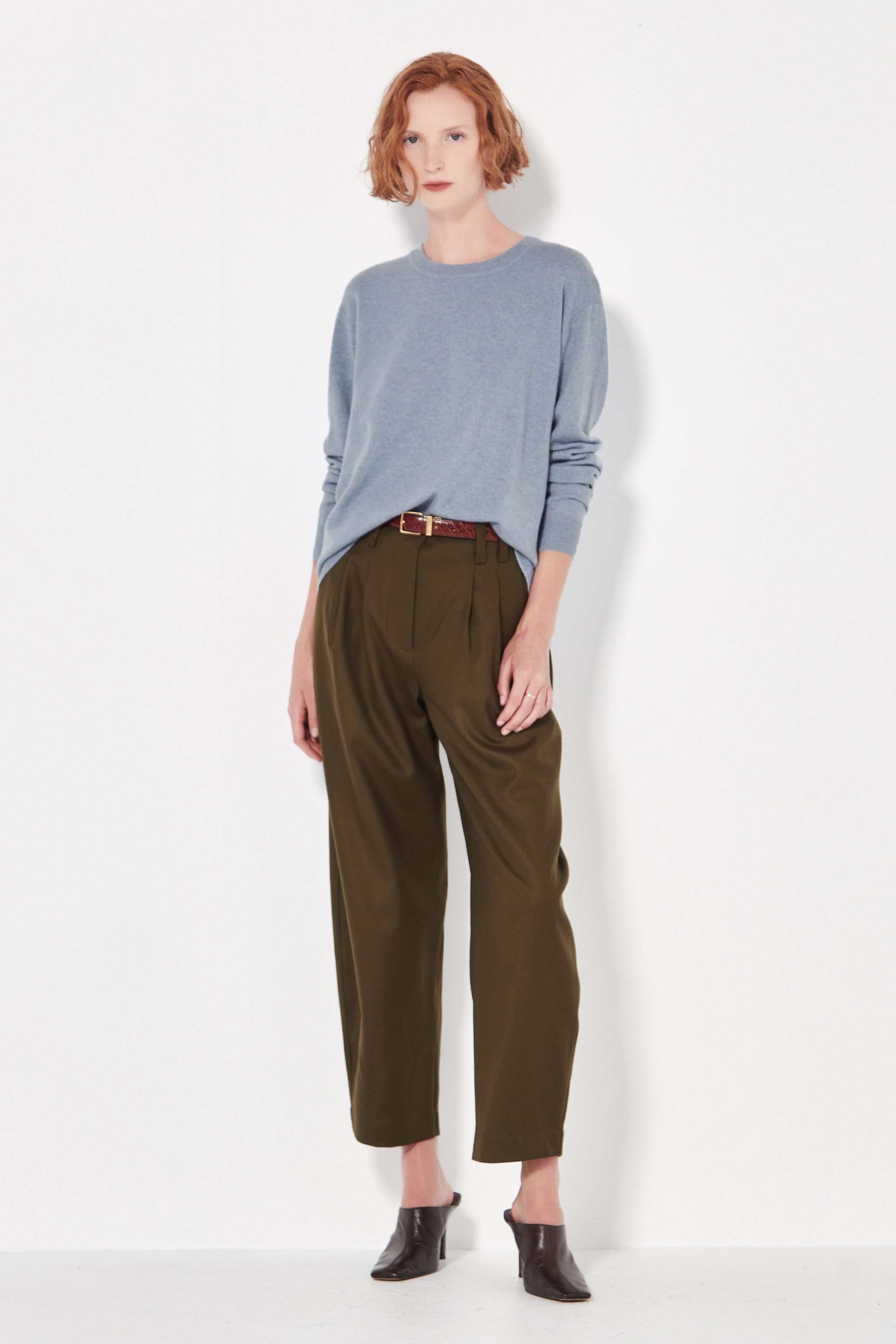 The Cashmere Crew in Soft Denim Melange