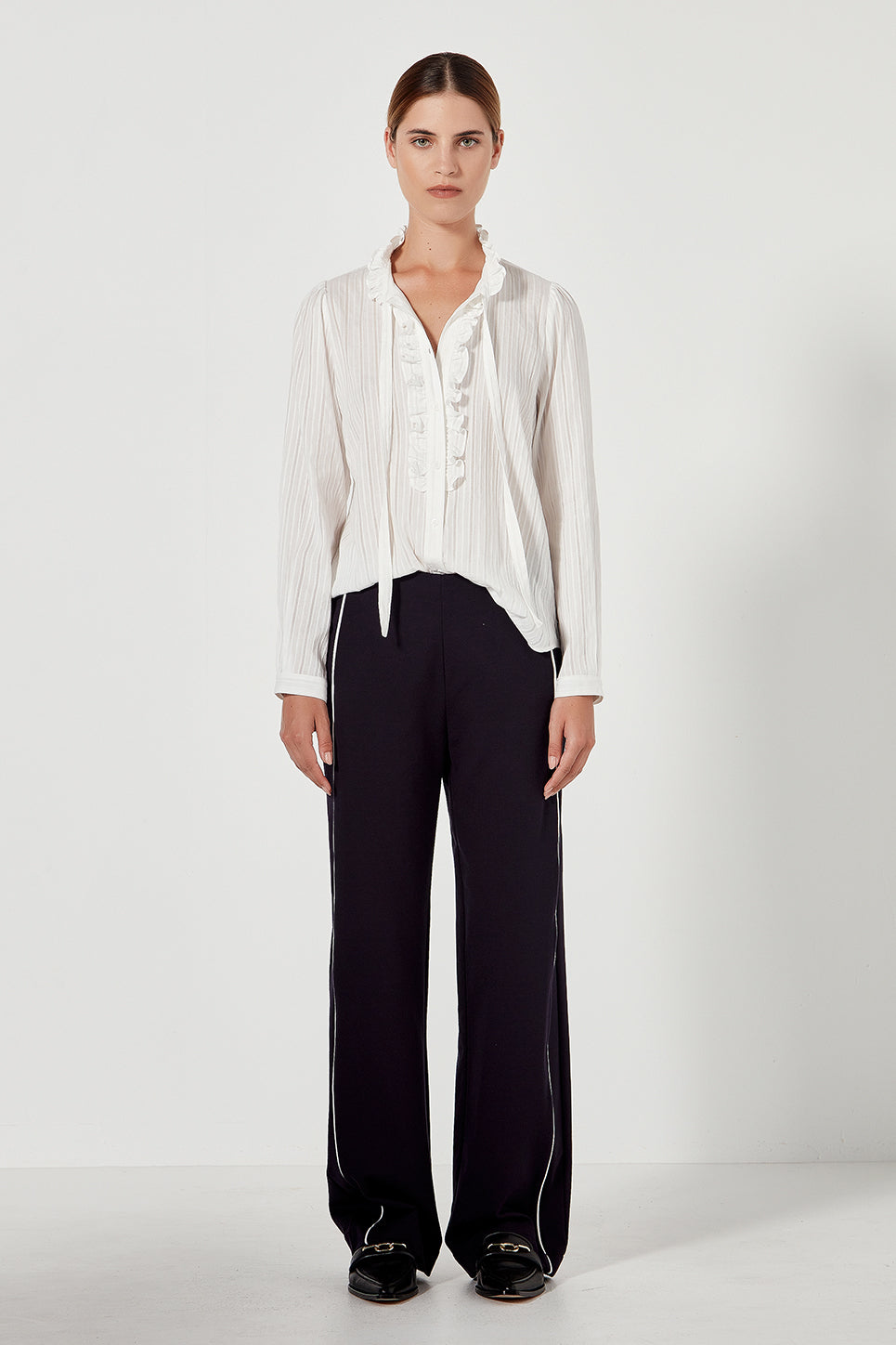 The Lennox Pant in Navy