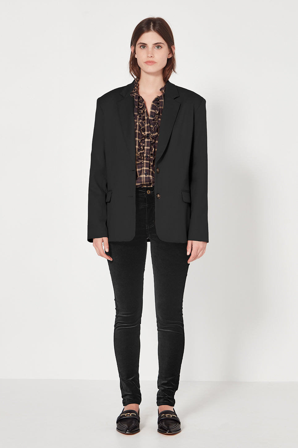 The Malo Jean in Black