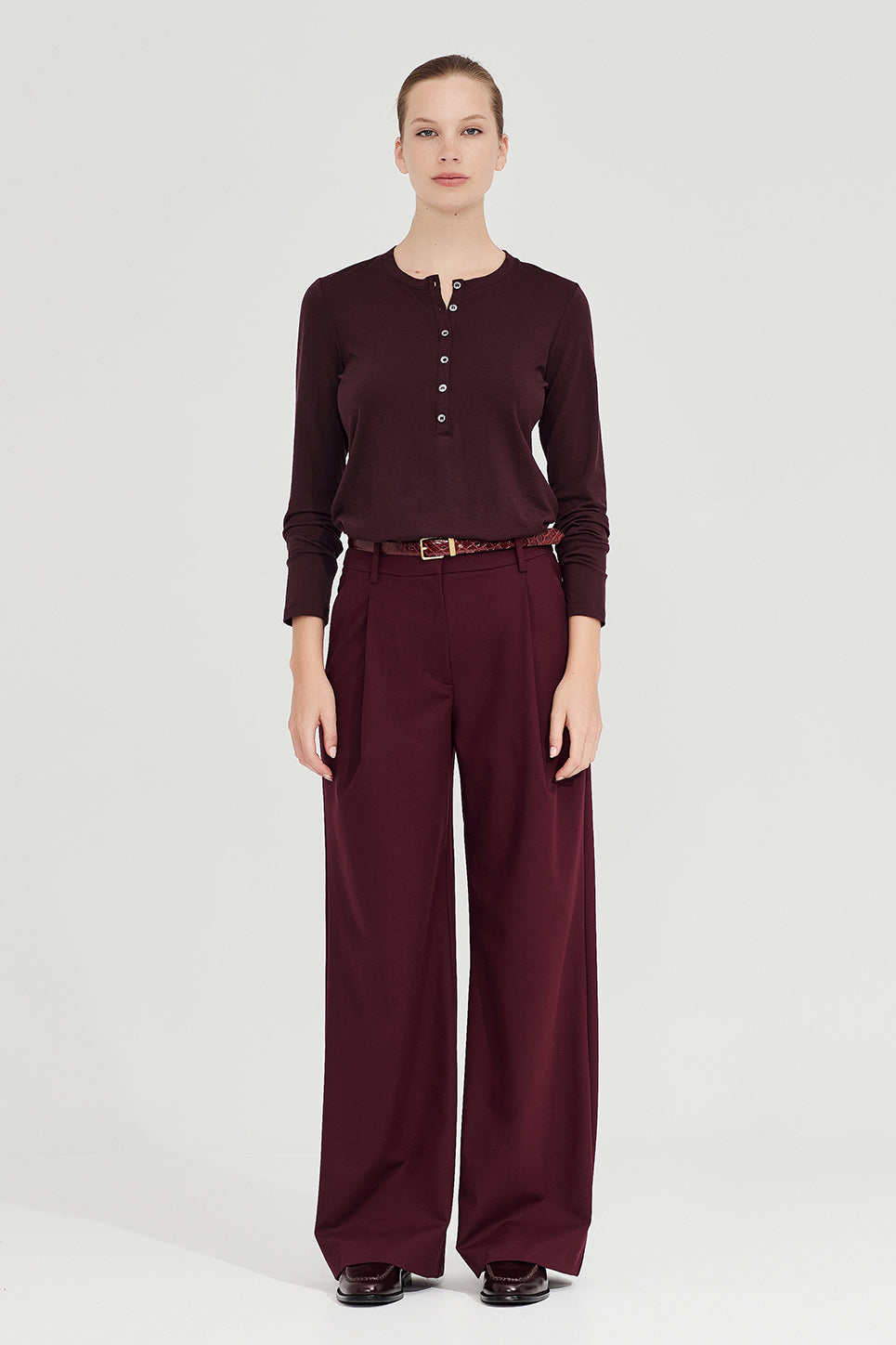 The Selbourne Trouser in Port