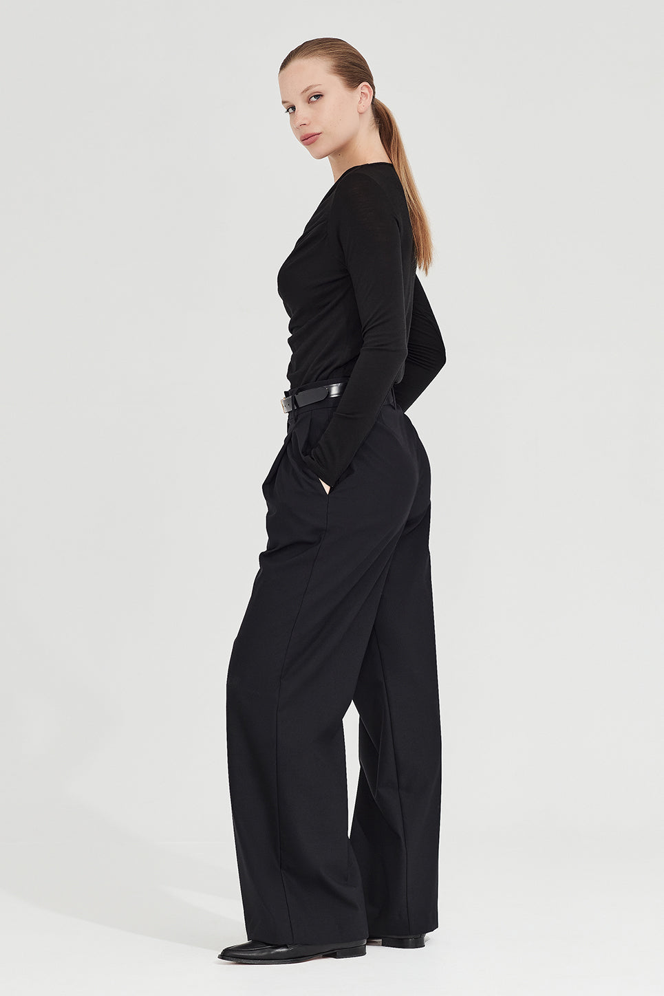 The Selbourne Trouser in Black