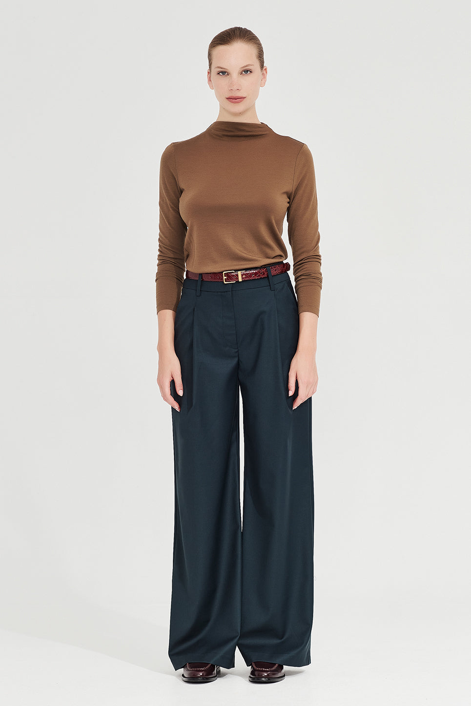 The Selbourne Trouser in Deep Teal