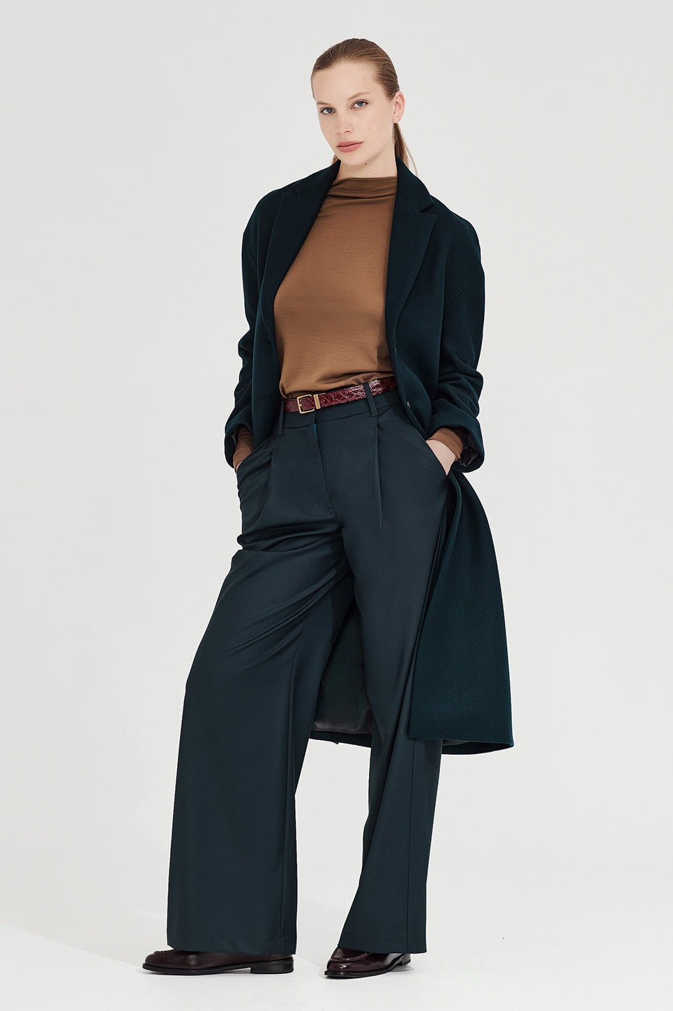 The Selbourne Trouser in Deep Teal