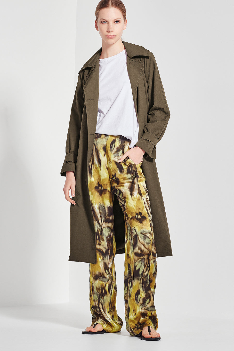The Kingsly Coat in Khaki