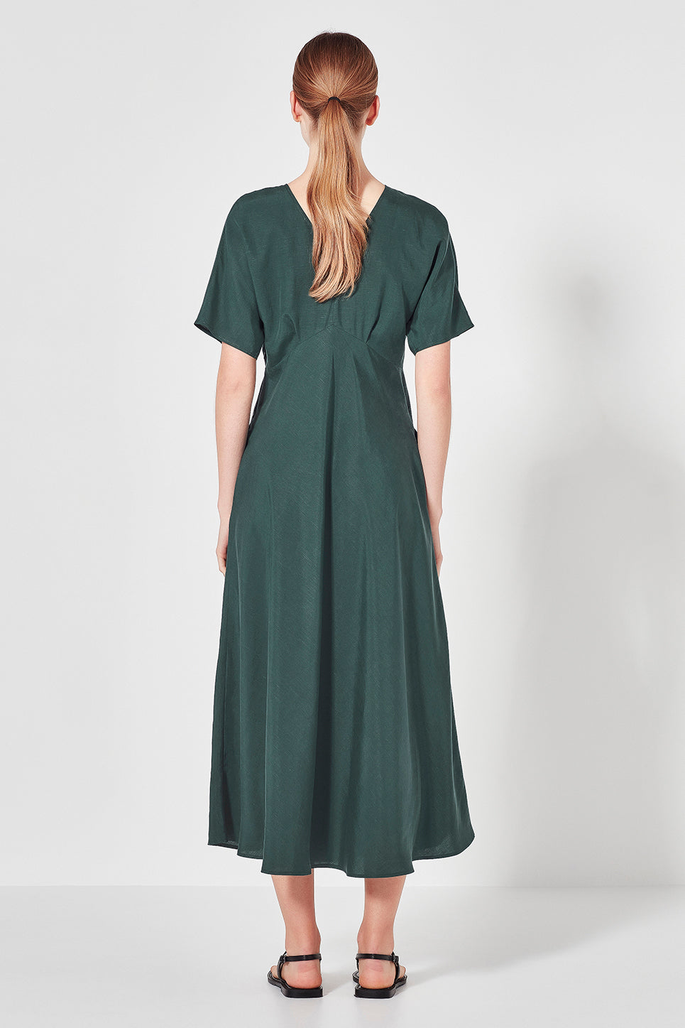 The Evelyn 2-Way Dress in Bottle Green
