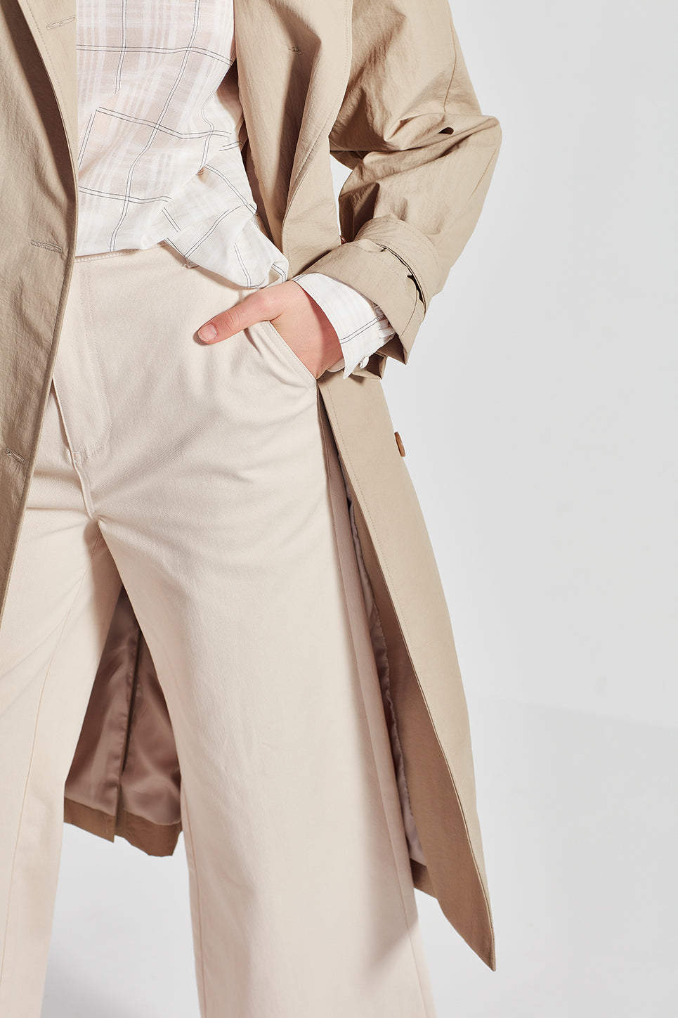 The Dryden Pant in Natural