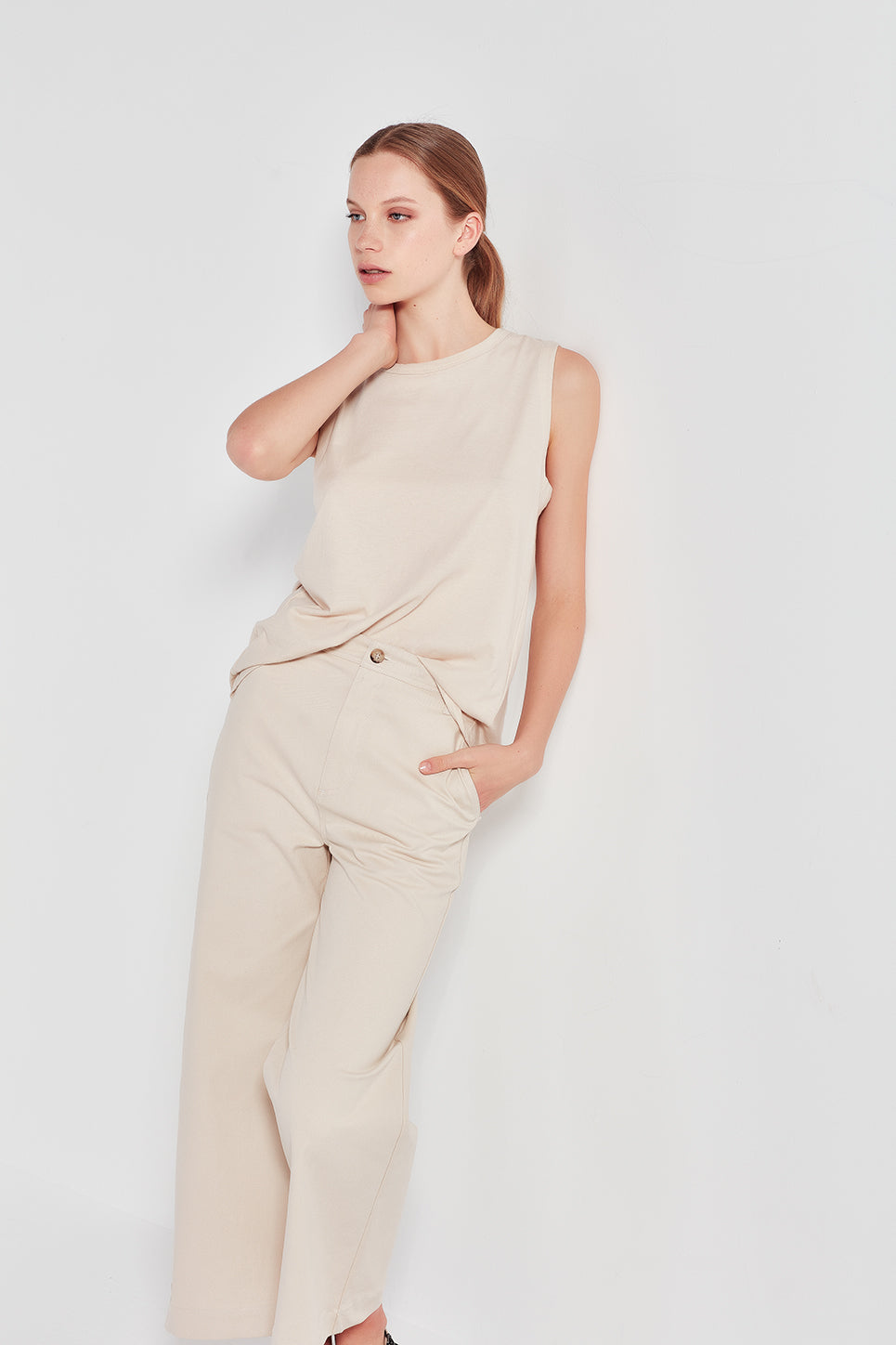 The Dryden Pant in Natural