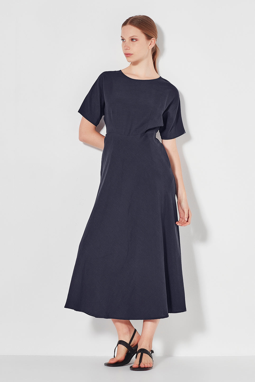 The Evelyn 2-Way Dress in Navy