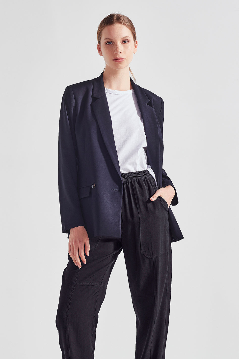 The Dorset Pant in Navy