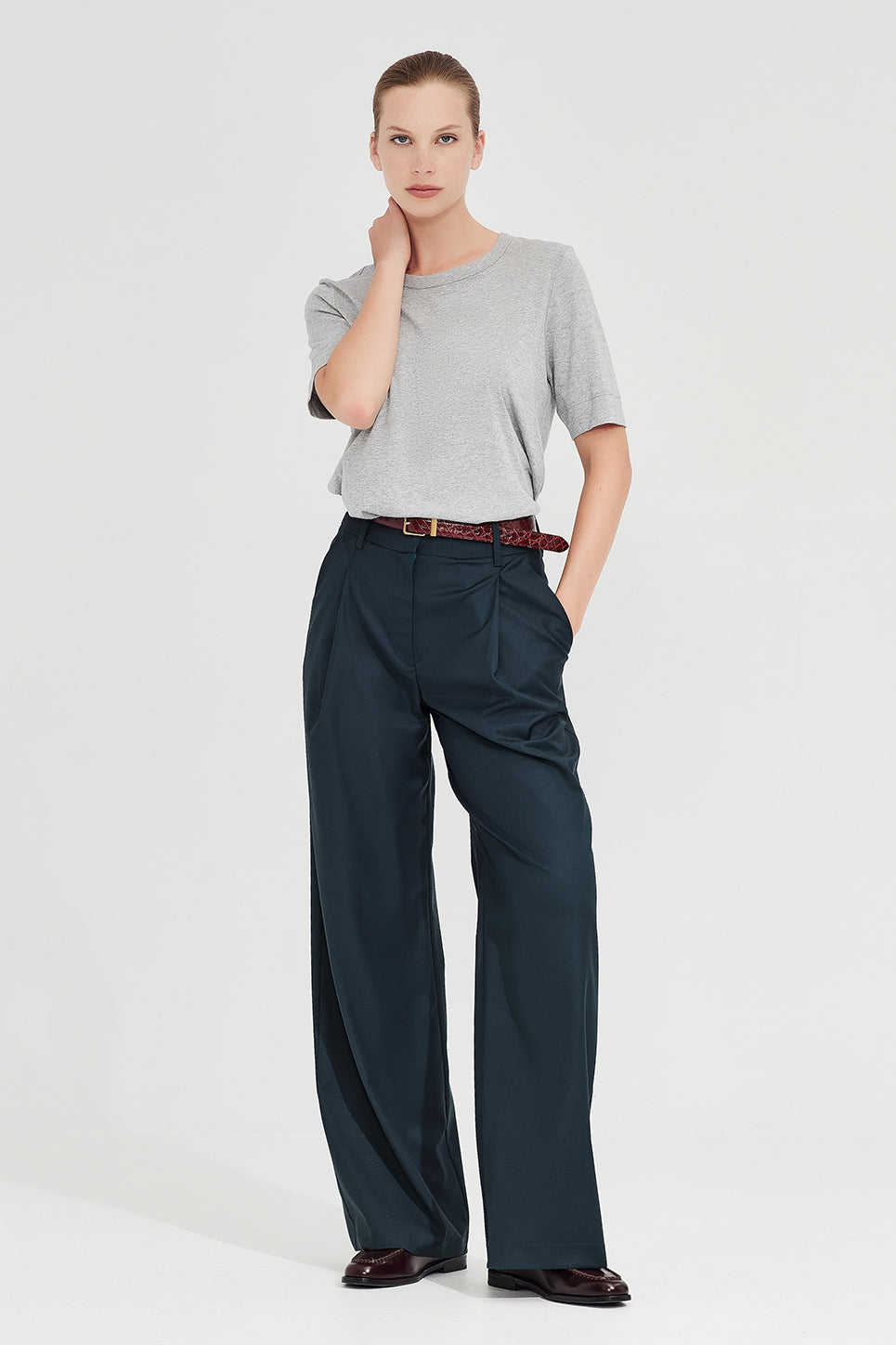 The Selbourne Trouser in Deep Teal