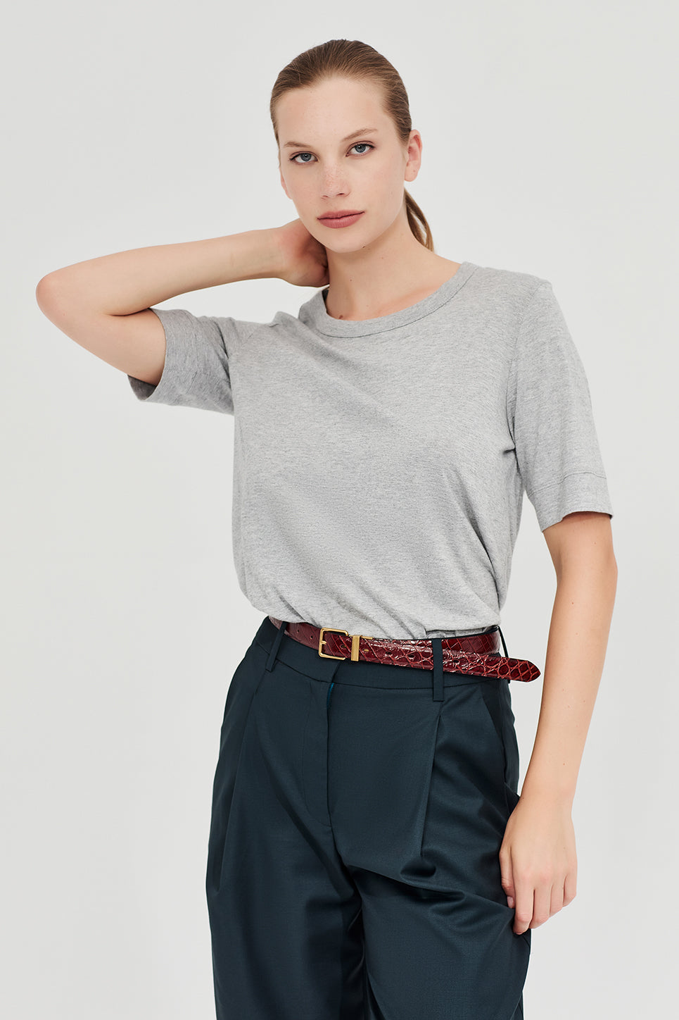 The Column Tee in Grey Marle