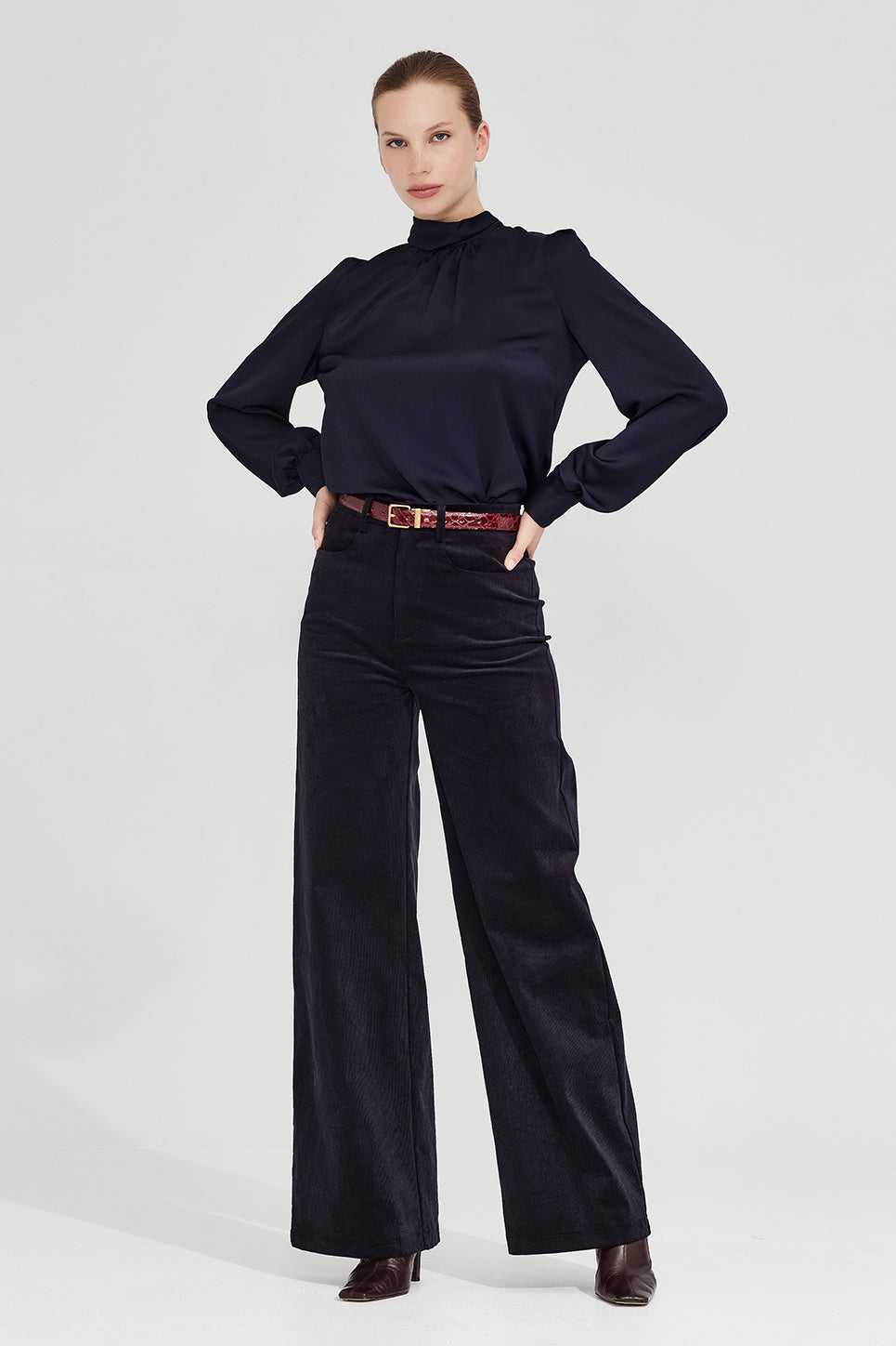 The Kate Trouser in Navy