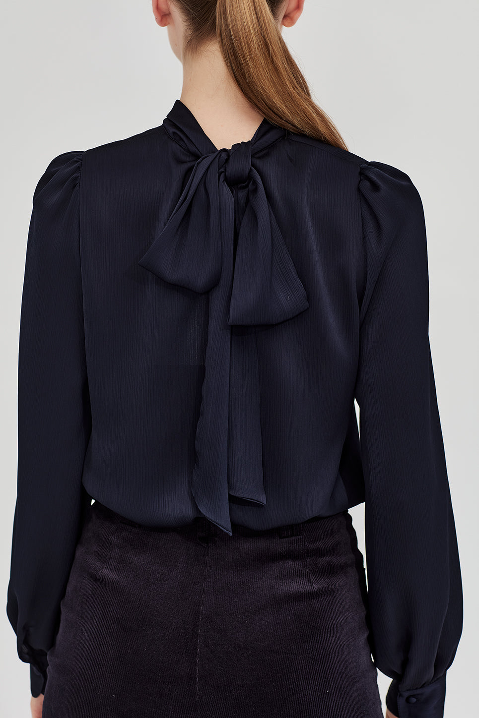 Bowie Blouse in Navy