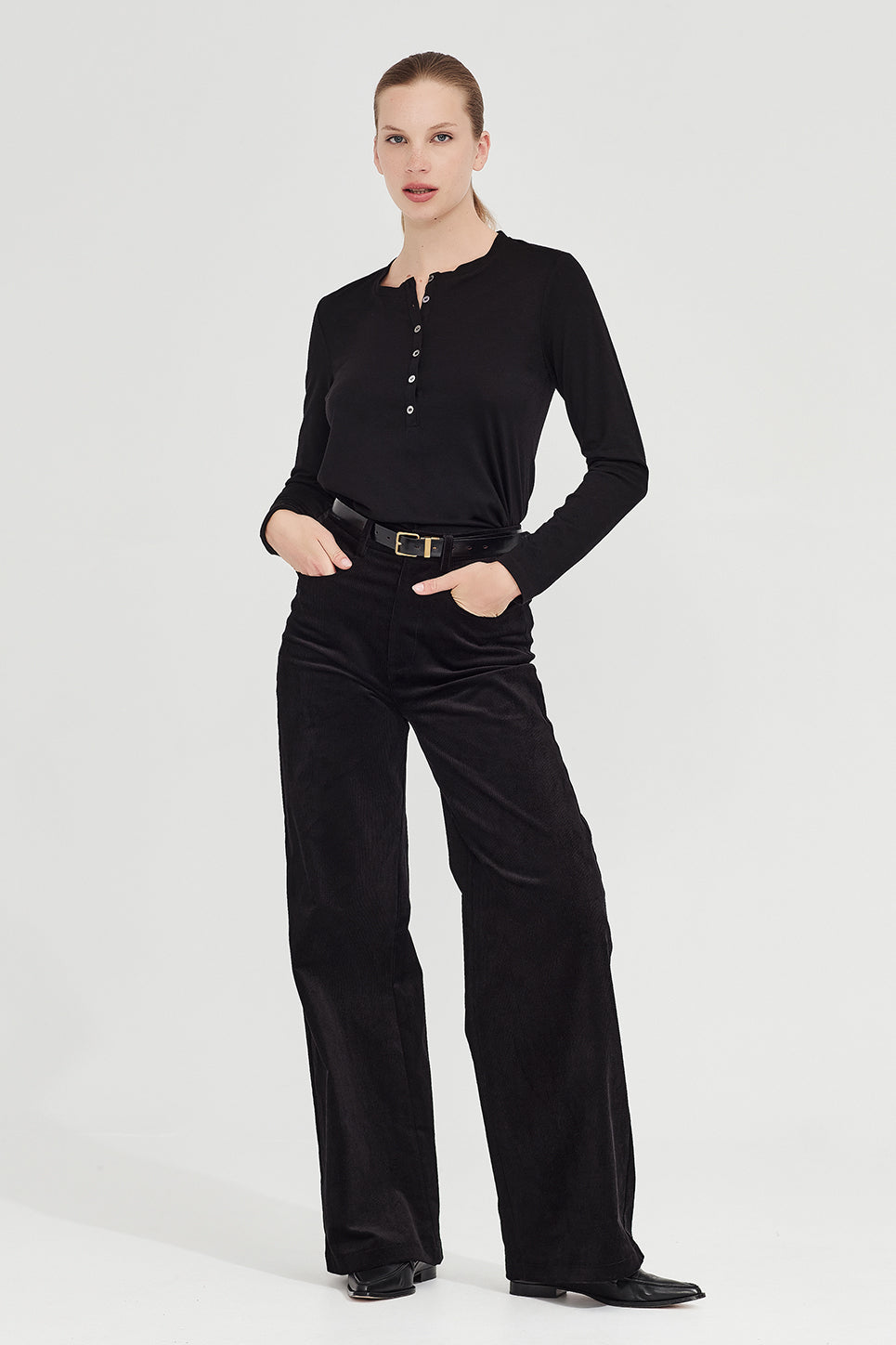 The Harris Henley in Black