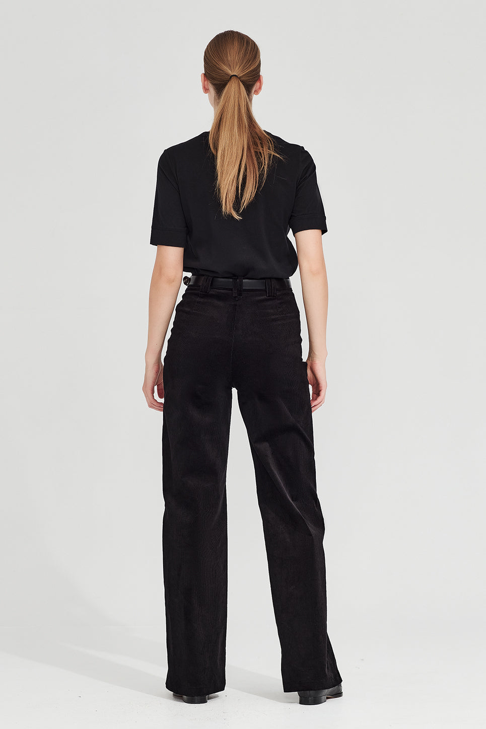 The Column Tee in Black