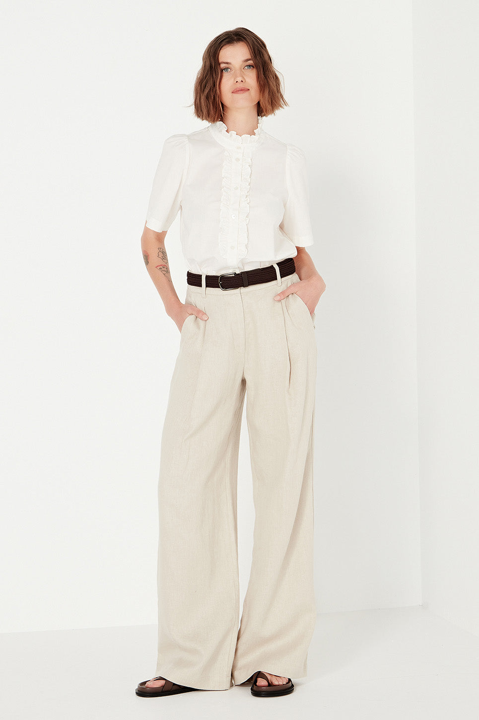 Ava Blouse in Tusk