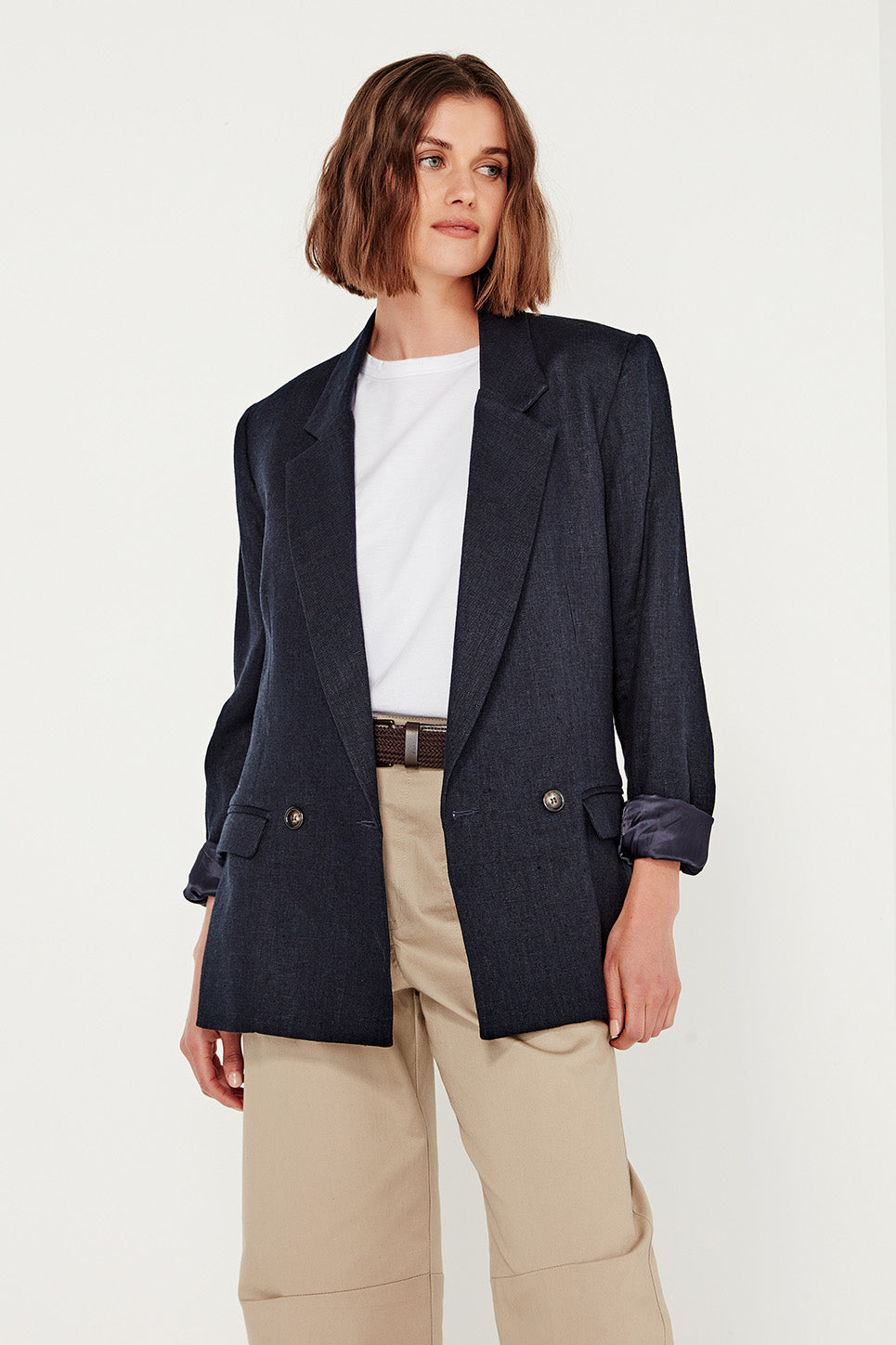 The Whitman Jacket in Navy Linen