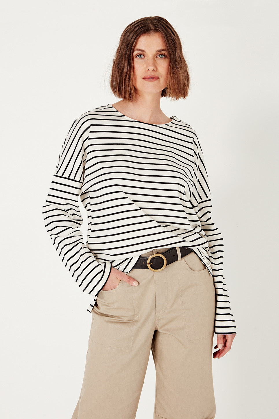 The Olsen Tee in Black/Ivory Stripe