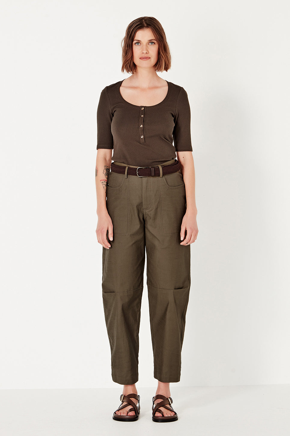 The Lila Tee in Moss