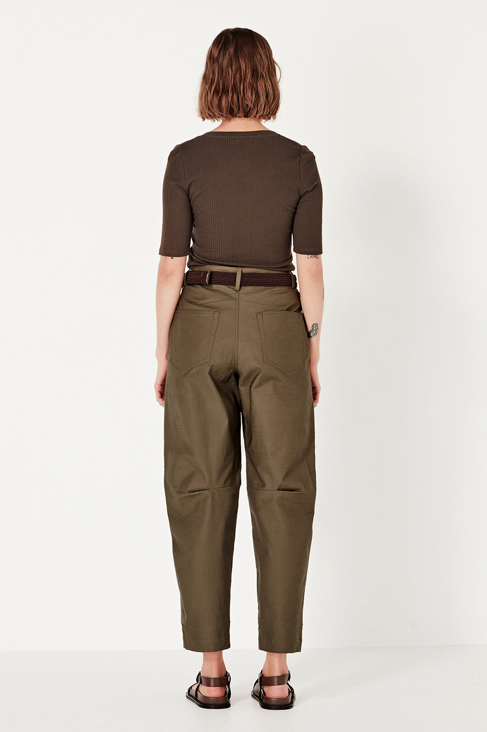 The Lila Tee in Moss
