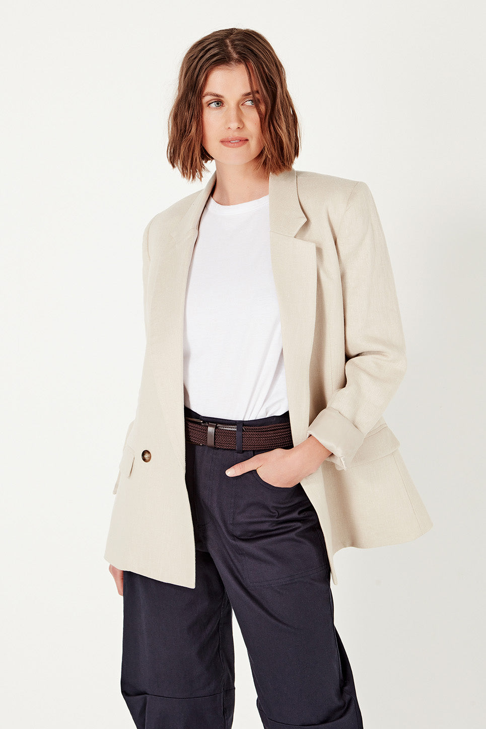 The Whitman Jacket in Natural Linen