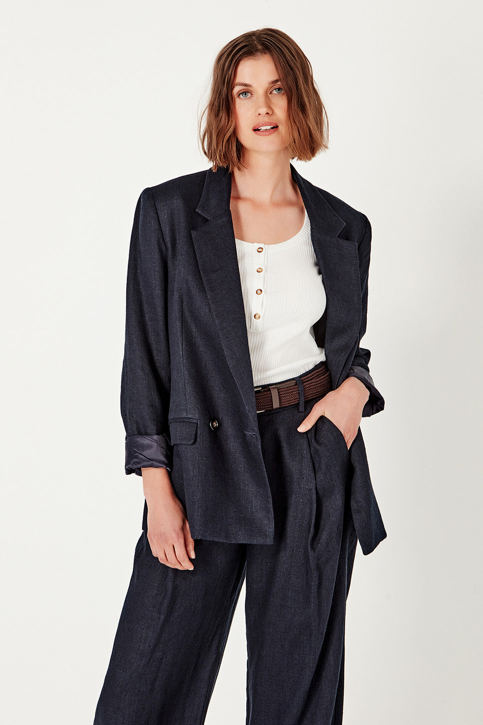 The Whitman Jacket in Navy Linen