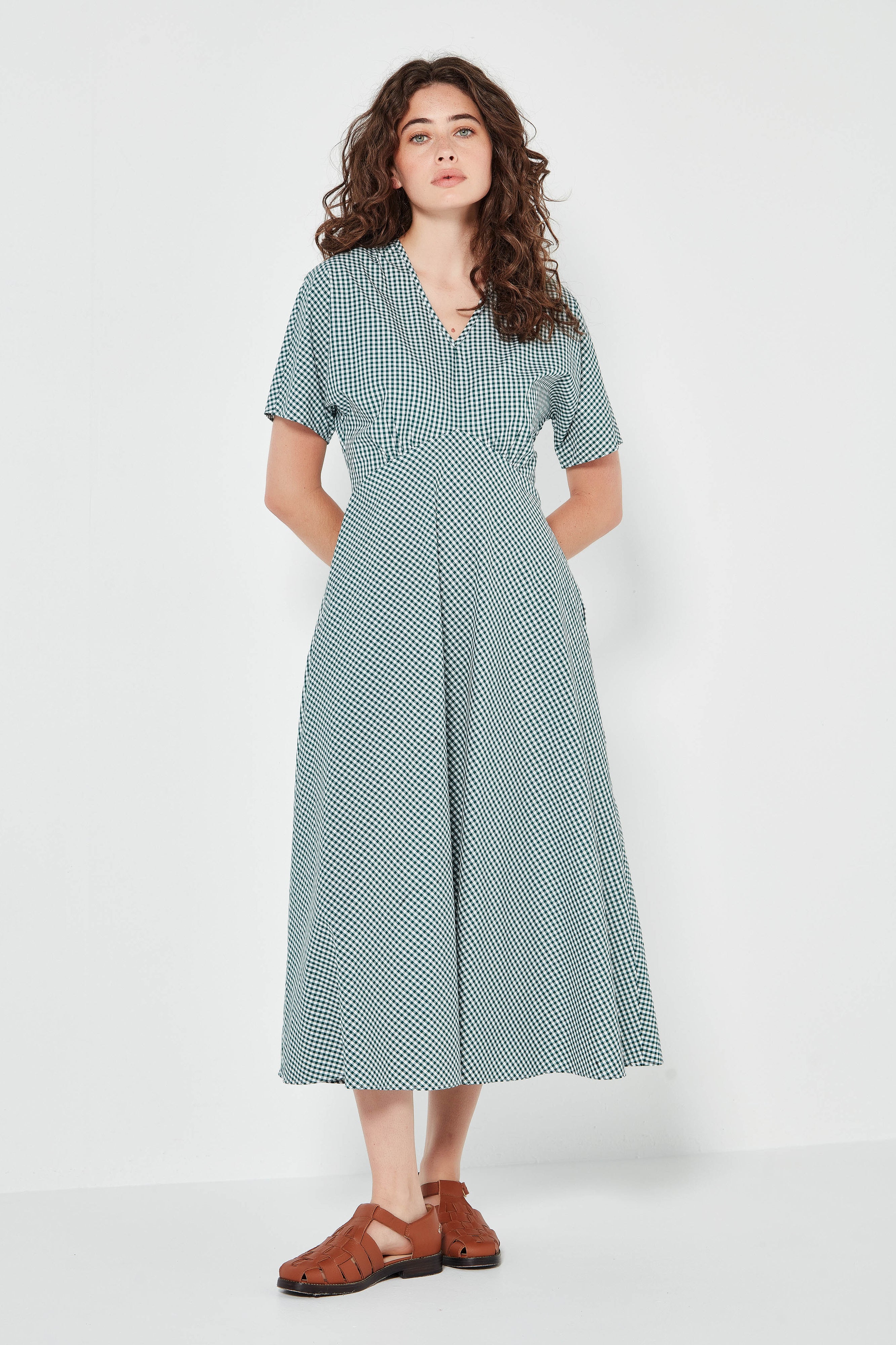 The Amalfi Dress in Emerald Gingham