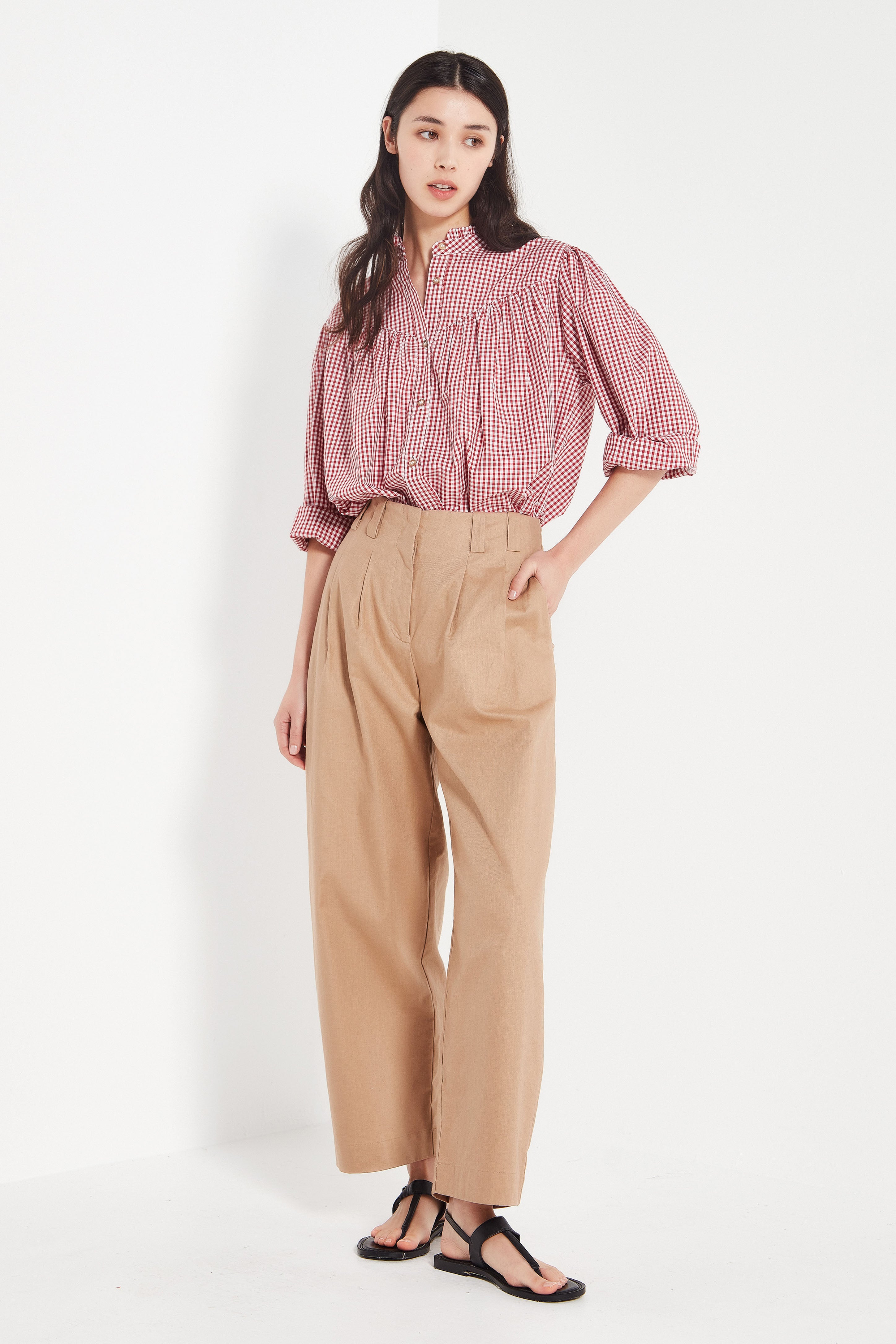 The Palermo Trouser in Almond