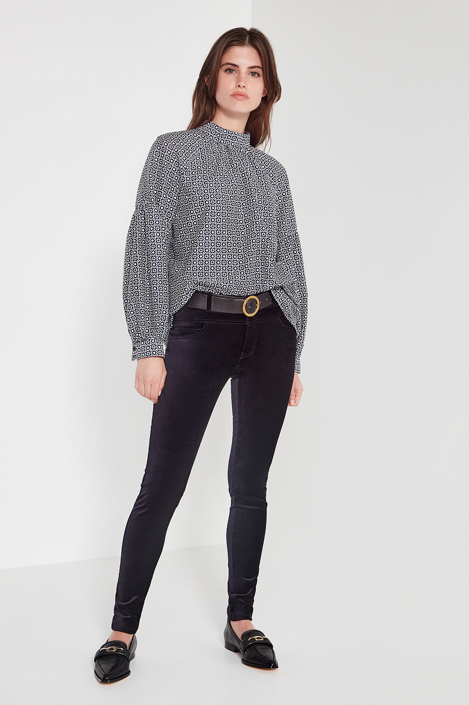 The Malo Jean in Navy
